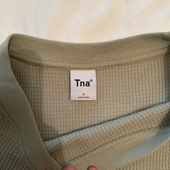 TNA LONG SLEEVE - Picture 2 of 5